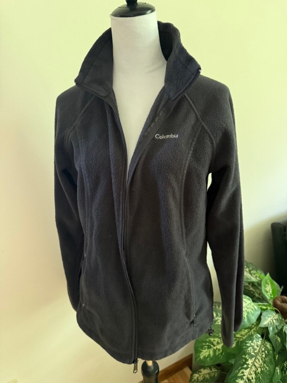 Columbia Black Fleece Jacket